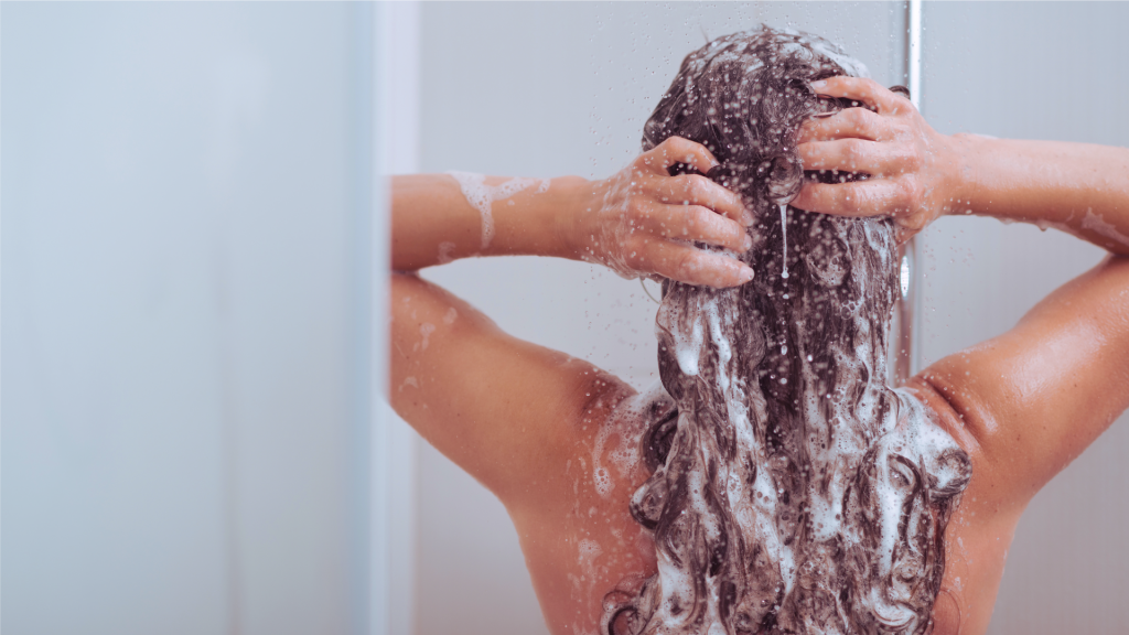 spălare păr cu volum
